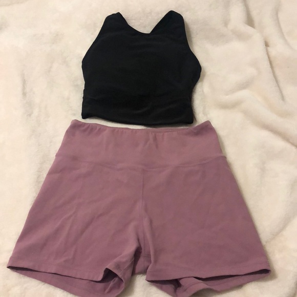 Amazon Athletic Set - Picture 2 of 8